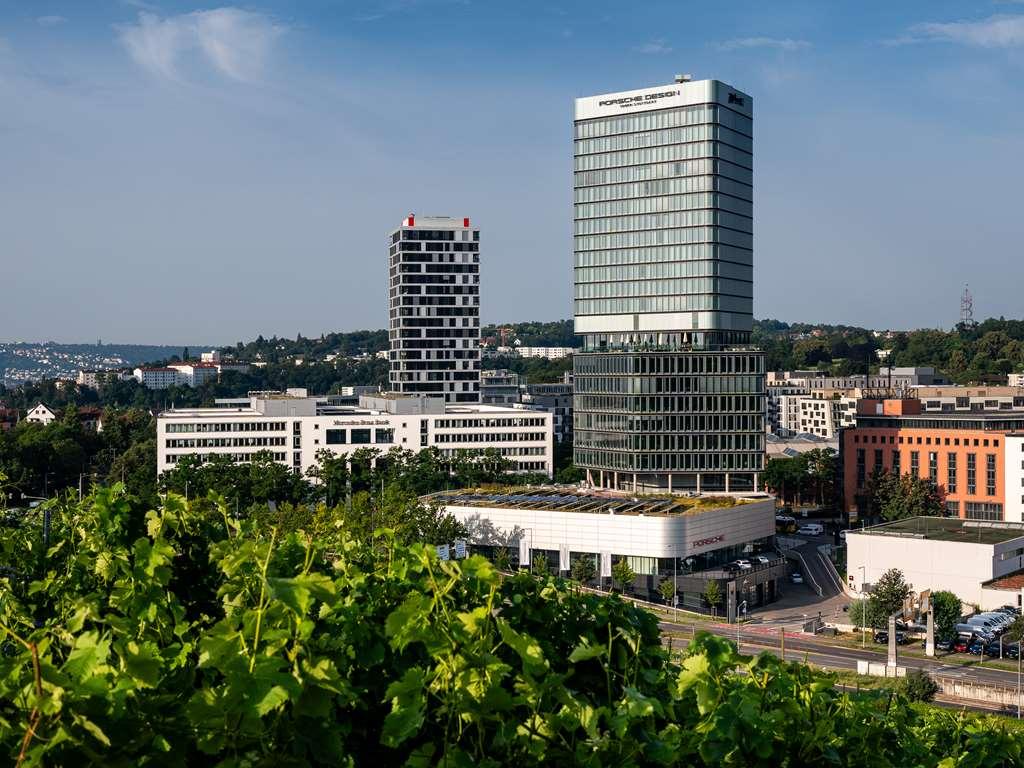 Hotel Radisson Blu At Porsche Design Tower