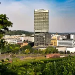 Radisson Blu Hotel At Porsche Design Tower Stuttgart