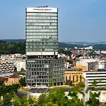 Radisson Blu Hotel At Porsche Design Tower Stuttgart