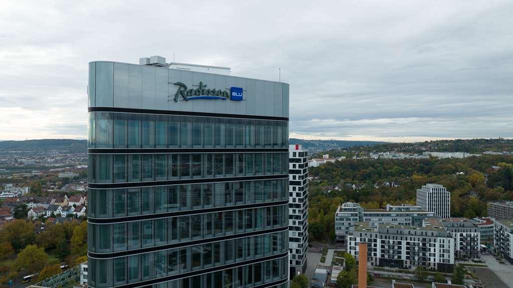 Radisson Blu At Porsche Design Tower